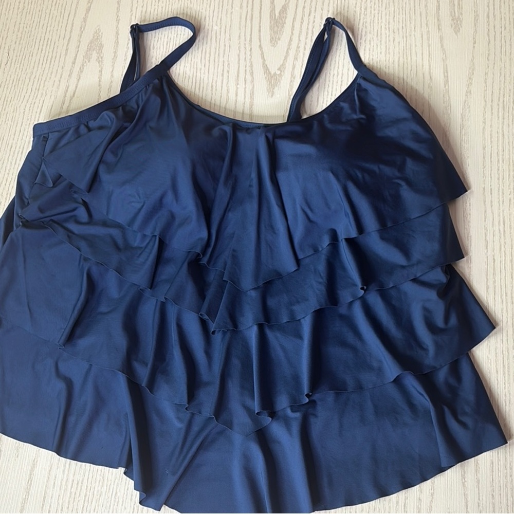 Chic Blue Bikini Set with Classic Design - Picture 5 of 14